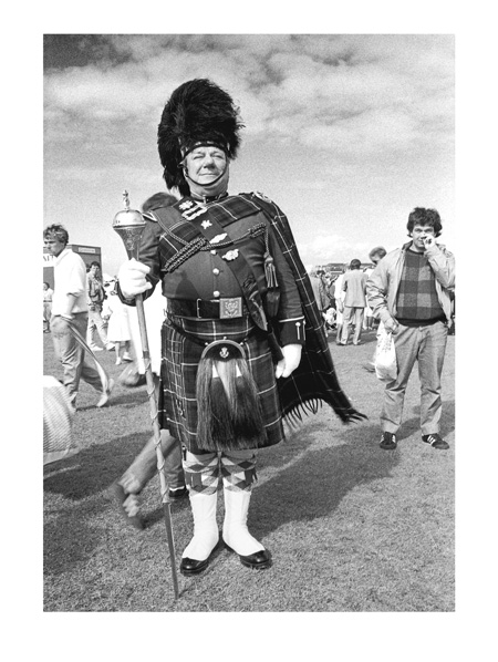 Scottish Guard - 40x30cm B&W Print by Max Hernn