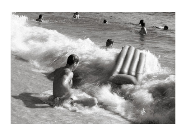 A Big Wave - 40 x 30cm Black & White Print by Max Hernn - Click Image to Close