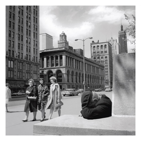 Three Women Walking 30x30cm Print Three Women Walking 30x30cm Print
